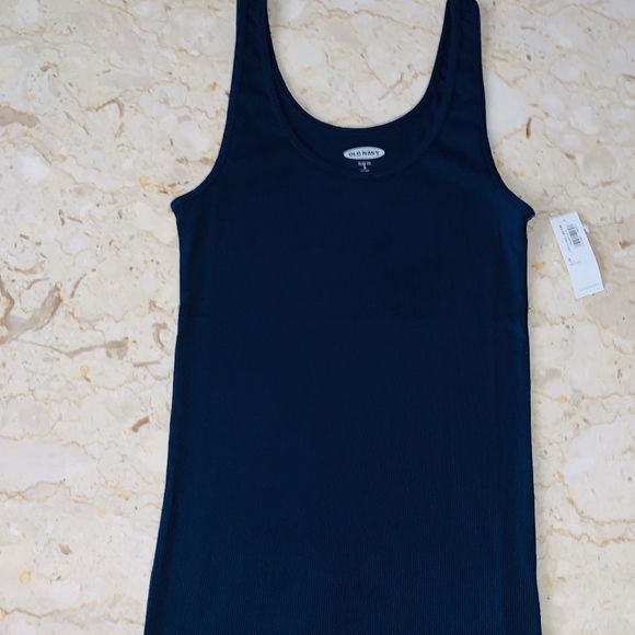 NWTS***OLD NAVY RIB KNIT FIRST LAYER PETITE TANK TOP - Picture 2 of 3